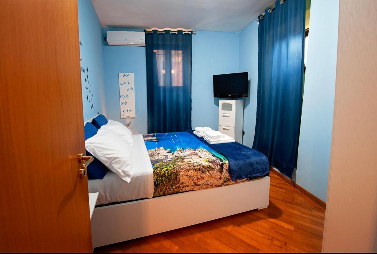 Ferienwohnung Casa "Kapri" Da Eva - Salerno Centro Con Self Check-In Exterior foto
